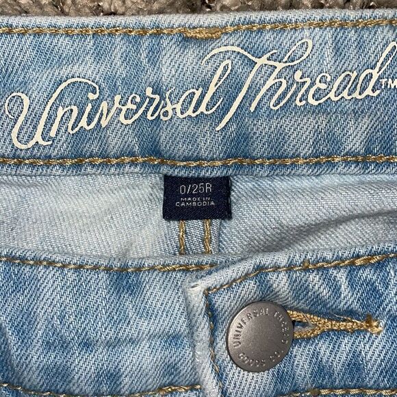 Universal Thread Boyfriend Distressed Jeans - Picture 8 of 12